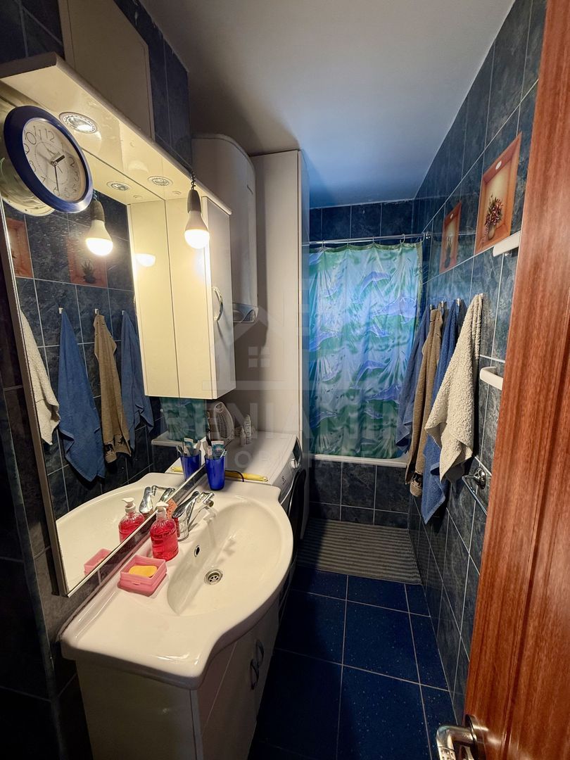 4 camere decomandat 99mp centrala mobilat Craiovita Promenada - foto 8