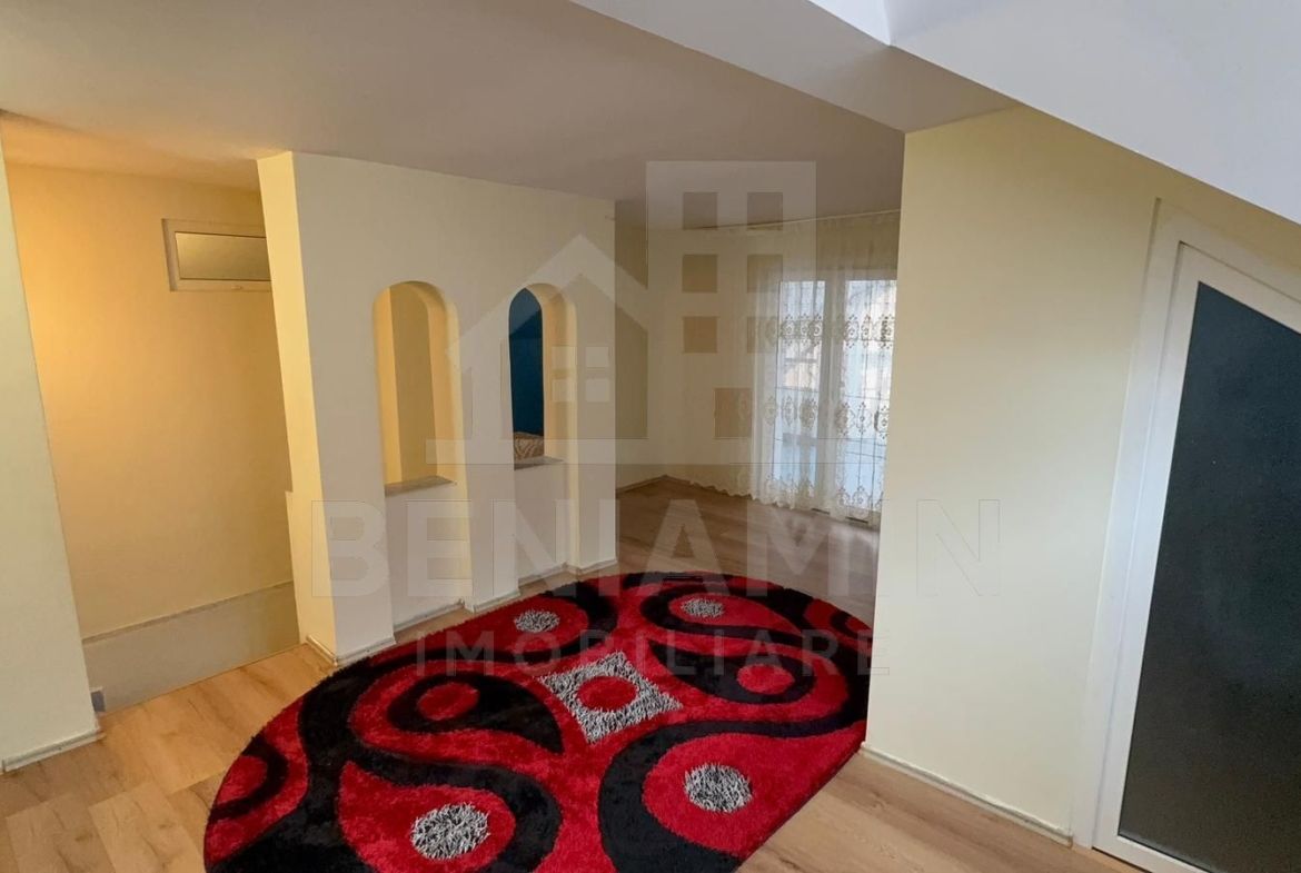 Vila-in-zona-Parcului-Nicolae-Romanescu-curte-mare-doua-constructii - foto 8