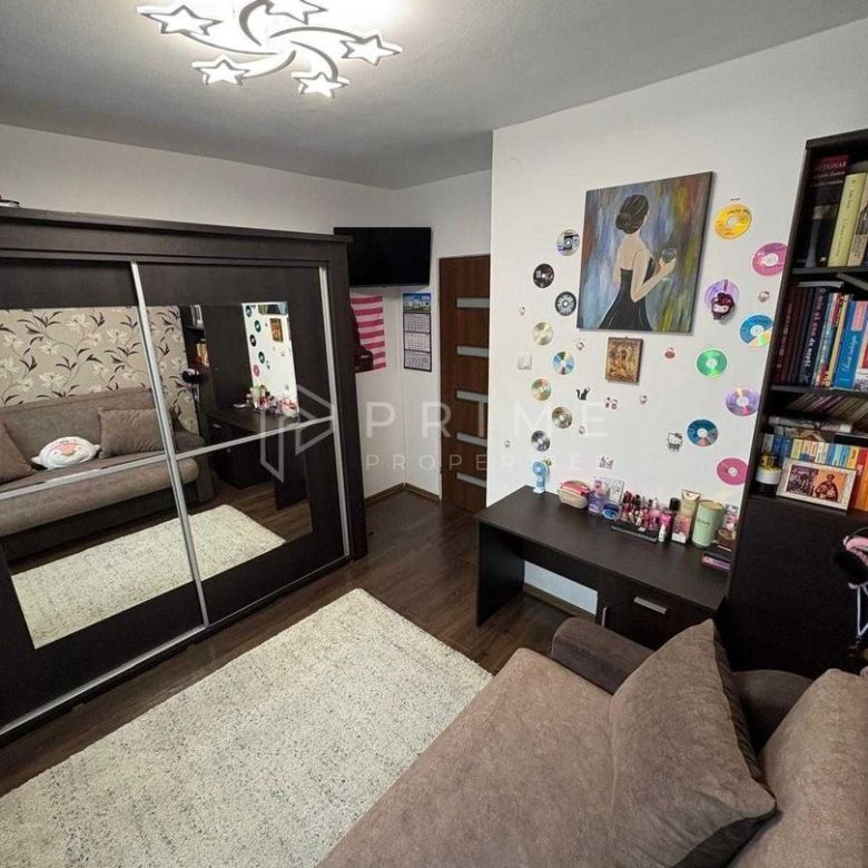 Apartament cu 3 camere, decomandat – Zona Fortuna - Imagine principala