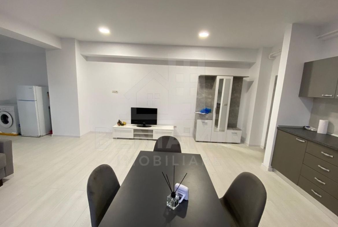 Apartament open space | Prima închiriere | Bloc nou | Zona Consul - foto 3