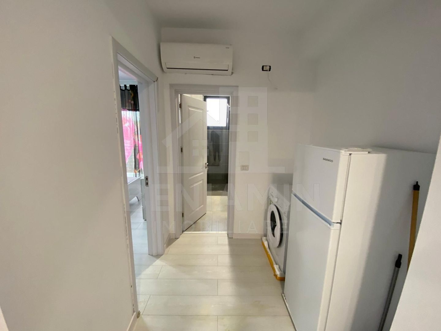 Apartament open space | Prima închiriere | Bloc nou | Zona Consul - foto 8