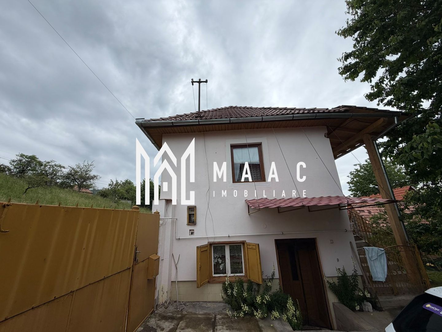 Casa 3 camere | 2 bai | anexe | Zona Rasinari 100 MP utili| - Imagine principala