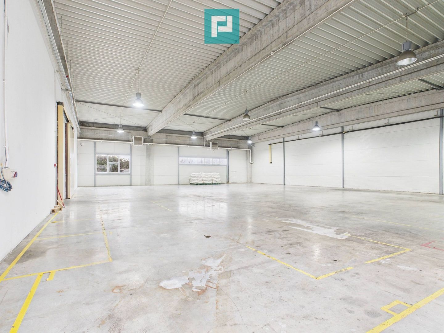 Hală industrială de 4.155 mp Calea Borșului - foto 5