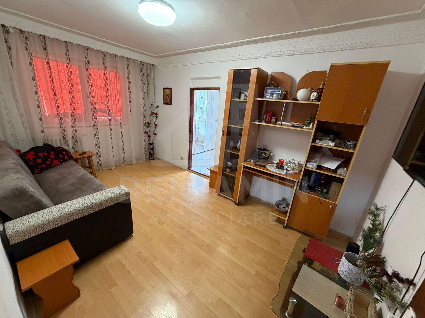 2 camere - parter - investitie - teava de gaze - Craiovita - Materna - Imagine principala