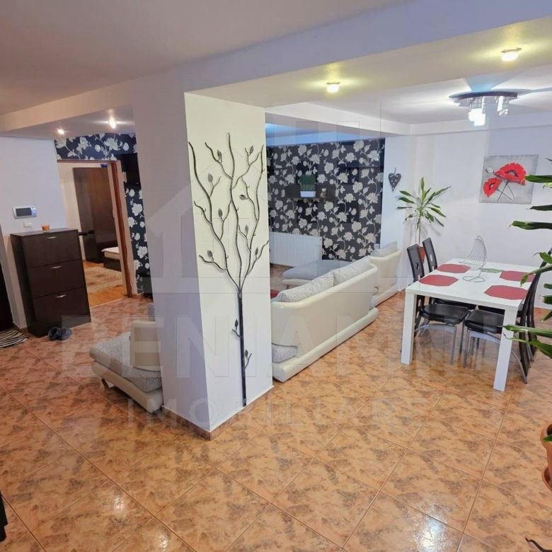 Apartament etaj 1 vila Mall Promenada Craiovita -centrala -parcare - Imagine principala