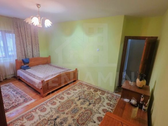 Vila in George Enescu langa Scoala 12 -450mp teren -utilitati - foto 3