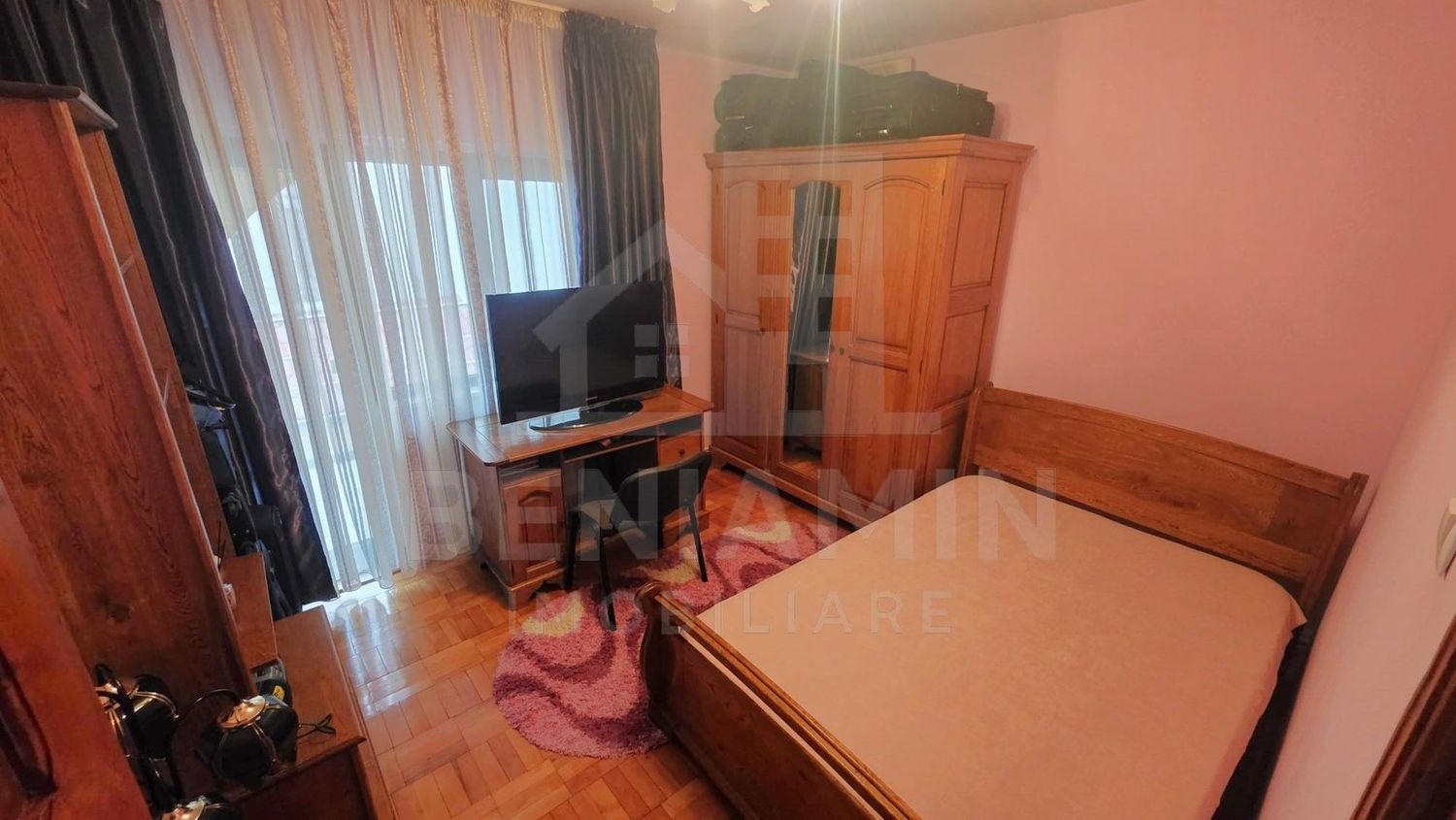 Vila in George Enescu langa Scoala 12 -450mp teren -utilitati - foto 4