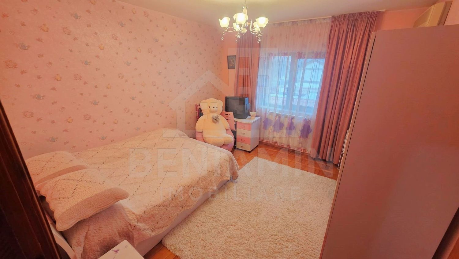 Vila in George Enescu langa Scoala 12 -450mp teren -utilitati - foto 5