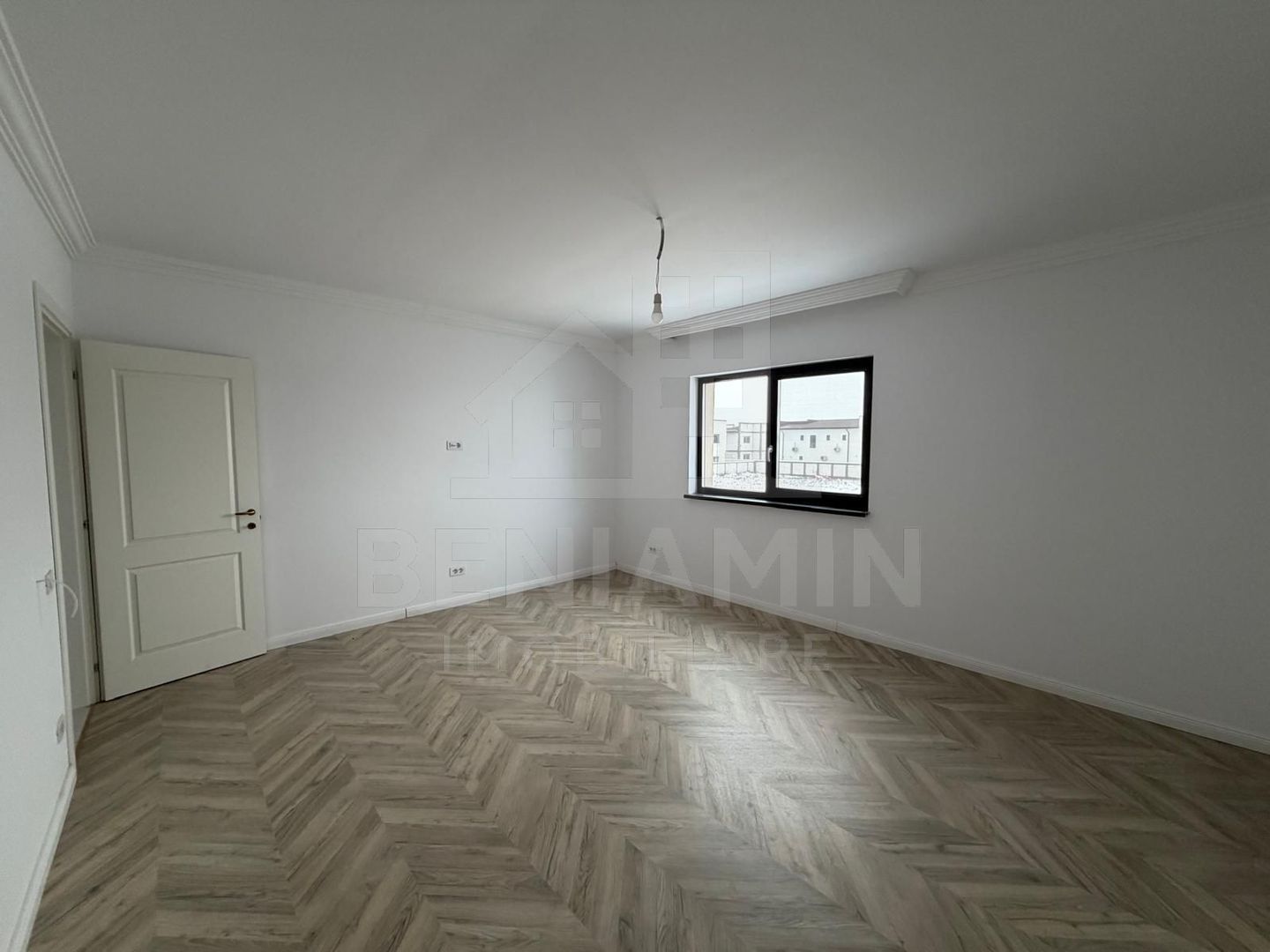 Casa P+1 Living-Bucatarie-3 Dormitoare-Toate utilitatile-Disponibila - foto 3