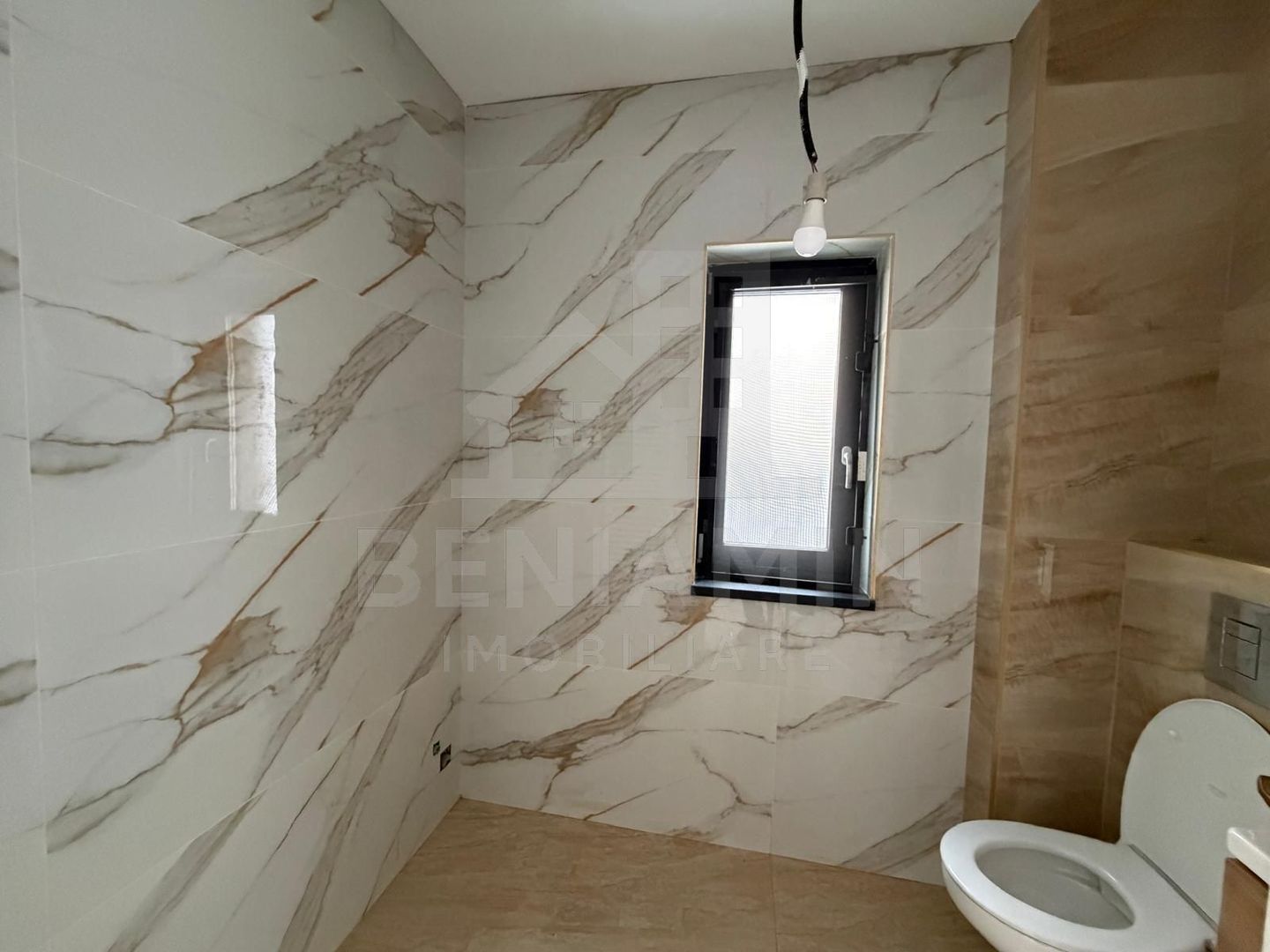 Casa P+1 Living-Bucatarie-3 Dormitoare-Toate utilitatile-Disponibila - foto 8