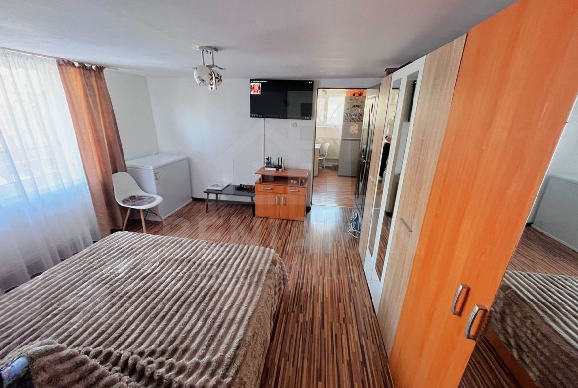 Casa mobilata utilata Brestei Promenada renovata 184mp teren - foto 2