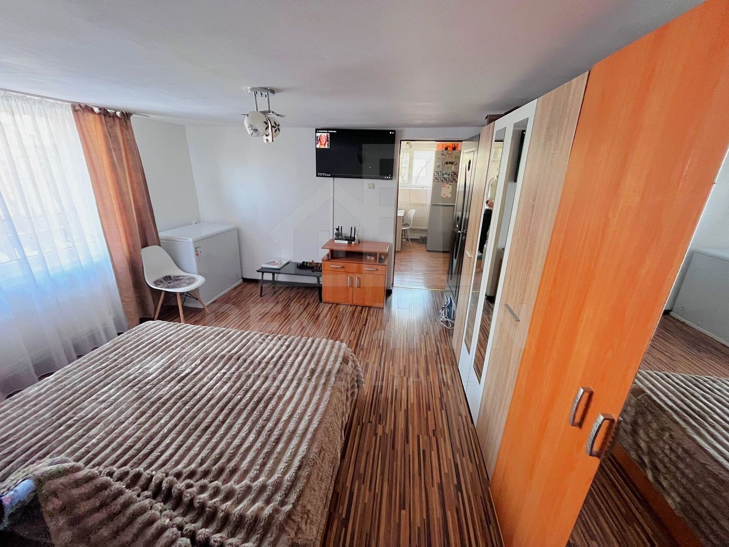 Casa mobilata utilata Brestei Promenada renovata 184mp teren - foto 2