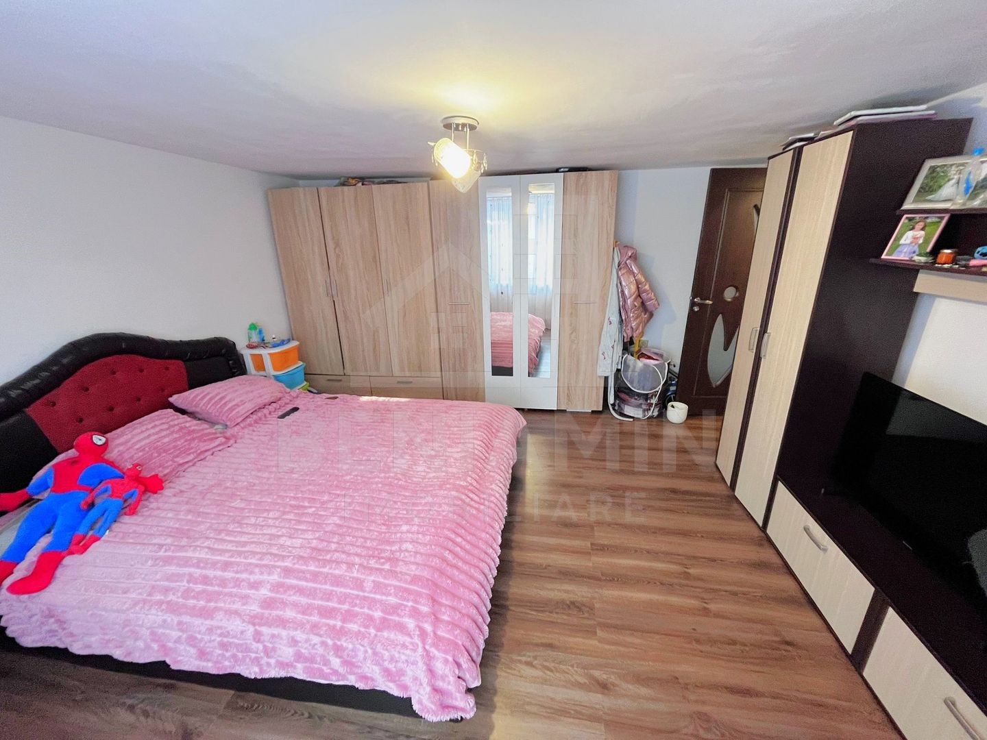 Casa mobilata utilata Brestei Promenada renovata 184mp teren - foto 5