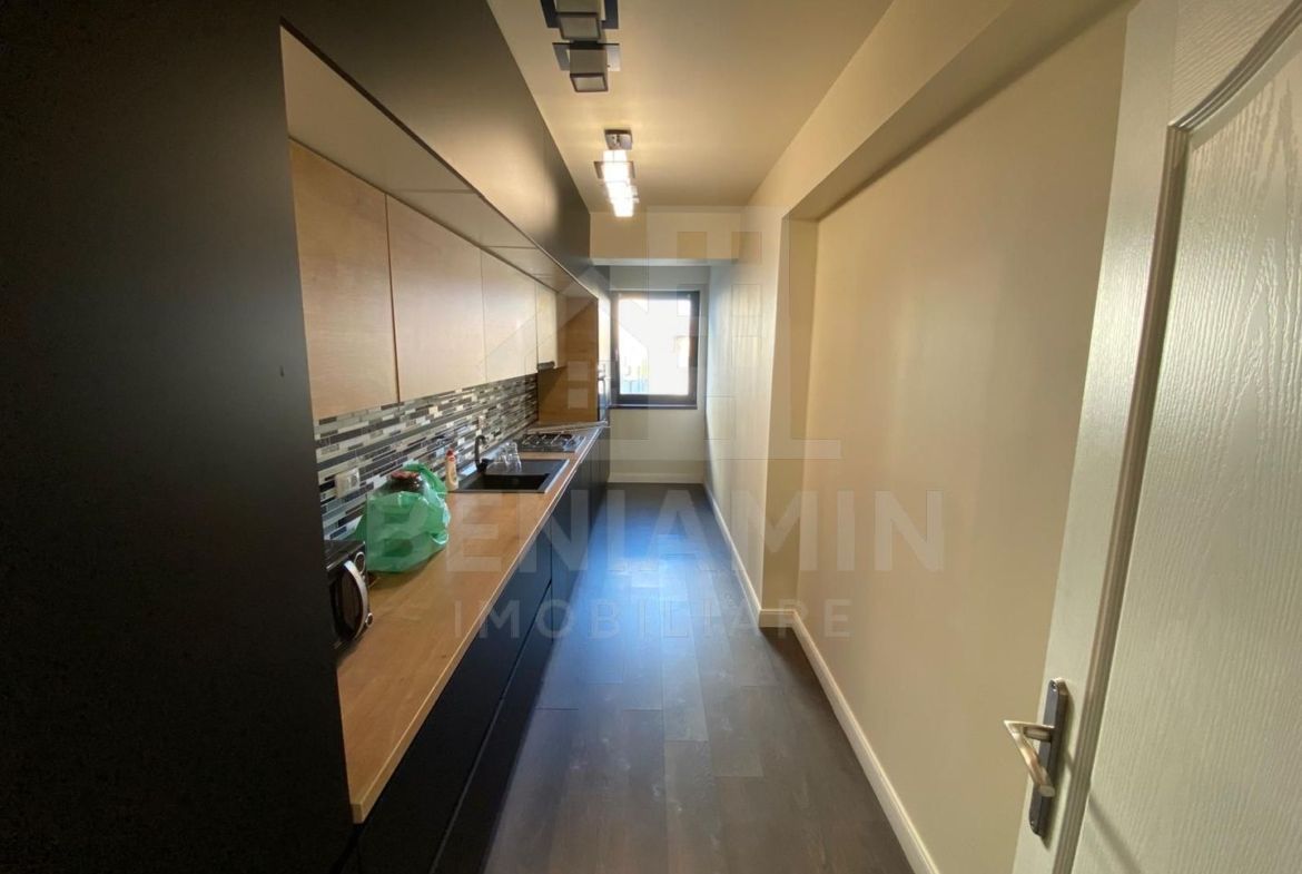 Apartament modern 3 camere-Zona Ciuperca-Loc de parcare-Disponibil - foto 8