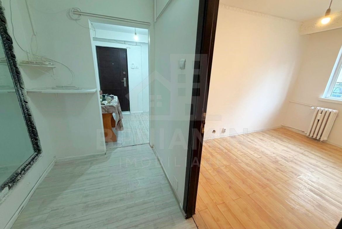 4 Decomandate-Doua bai-Parter-Disponibil Imediat-Zona linistita - foto 7