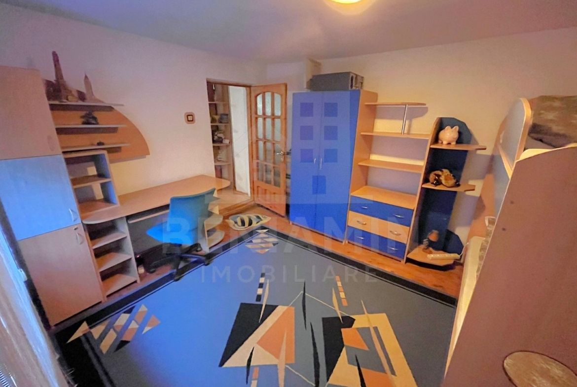Casa de inchiriat Raului intersectie Campia Islaz -loc de parcare - foto 6