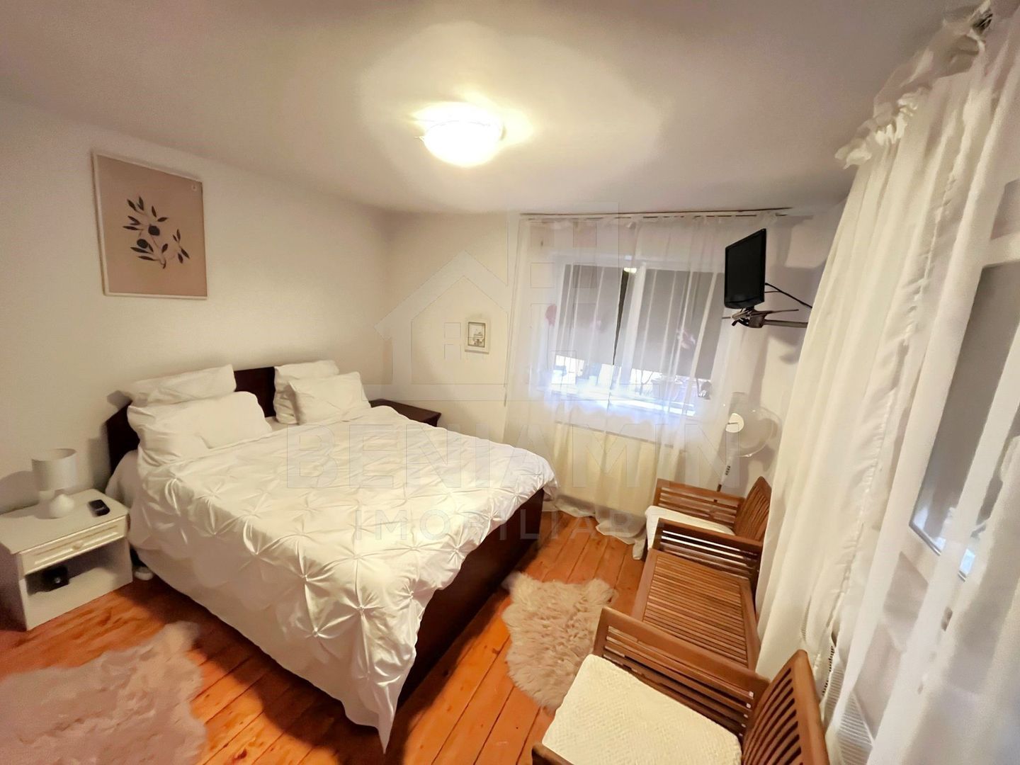 Casa de inchiriat Raului intersectie Campia Islaz -loc de parcare - foto 7
