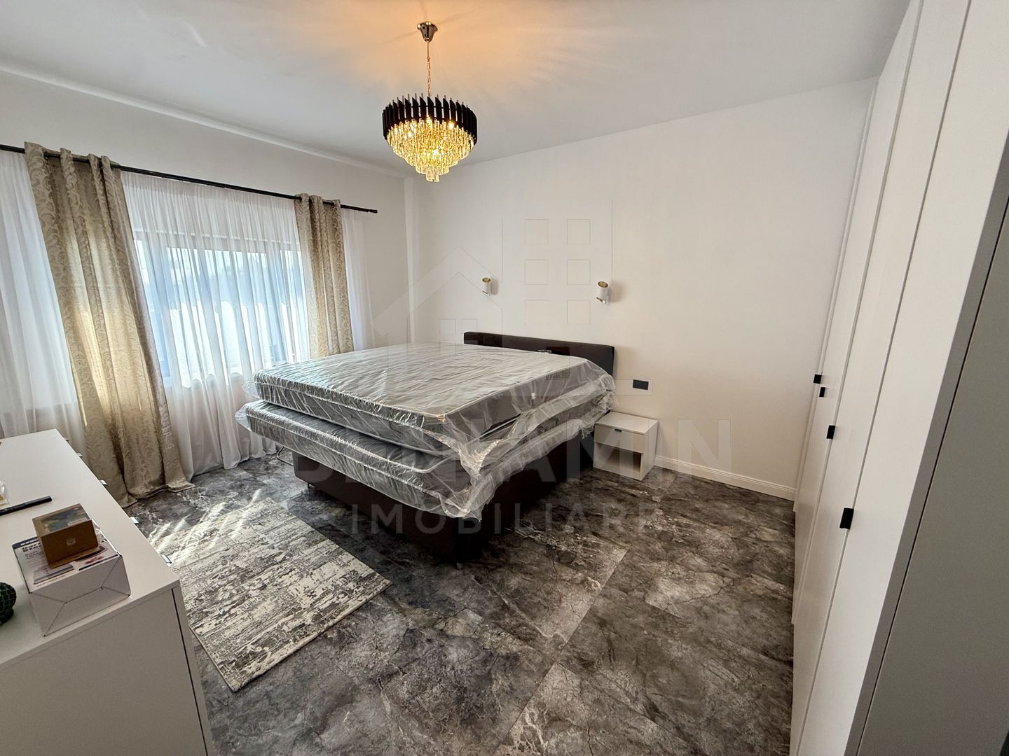 Casa parter lux - materiale premium - 214mp - 635mp teren - Metro - foto 8