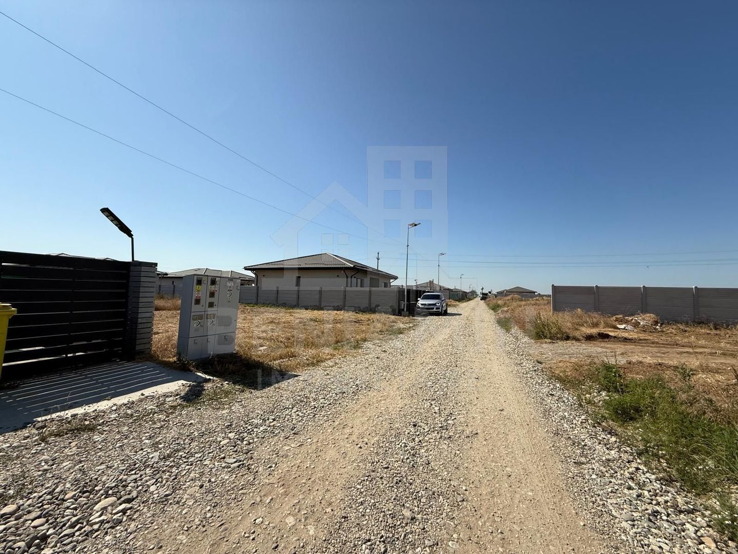 490mp-Zona Aeroport-Metro-Intravilan-Imprejmuit-Vecini-Gaz-Curent - foto 4