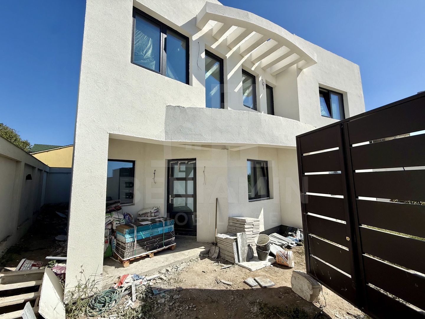 Vila Moderna-Hanul Doctorului-184mp-Finisaje Lux-La cheie-Teren 300mp - Imagine principala