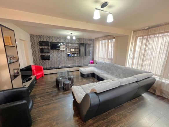 Casa 5 Dormitoare 2 bucatarii 3 bai Living-Toate utilitatile-Popoveni - foto 2