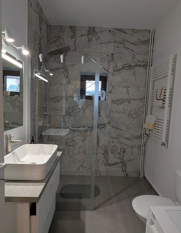 Apartament 3 camere 86 mp utili 2 bai 2 balcoane zona Trei Stejari - foto 8