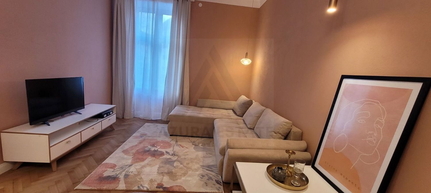 Apartament 2 camere 72 mp utili parter inalt parcare Centrul Istoric - Imagine principala
