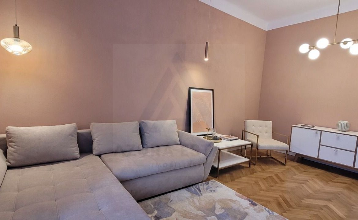 Apartament 2 camere 72 mp utili parter inalt parcare Centrul Istoric - foto 2