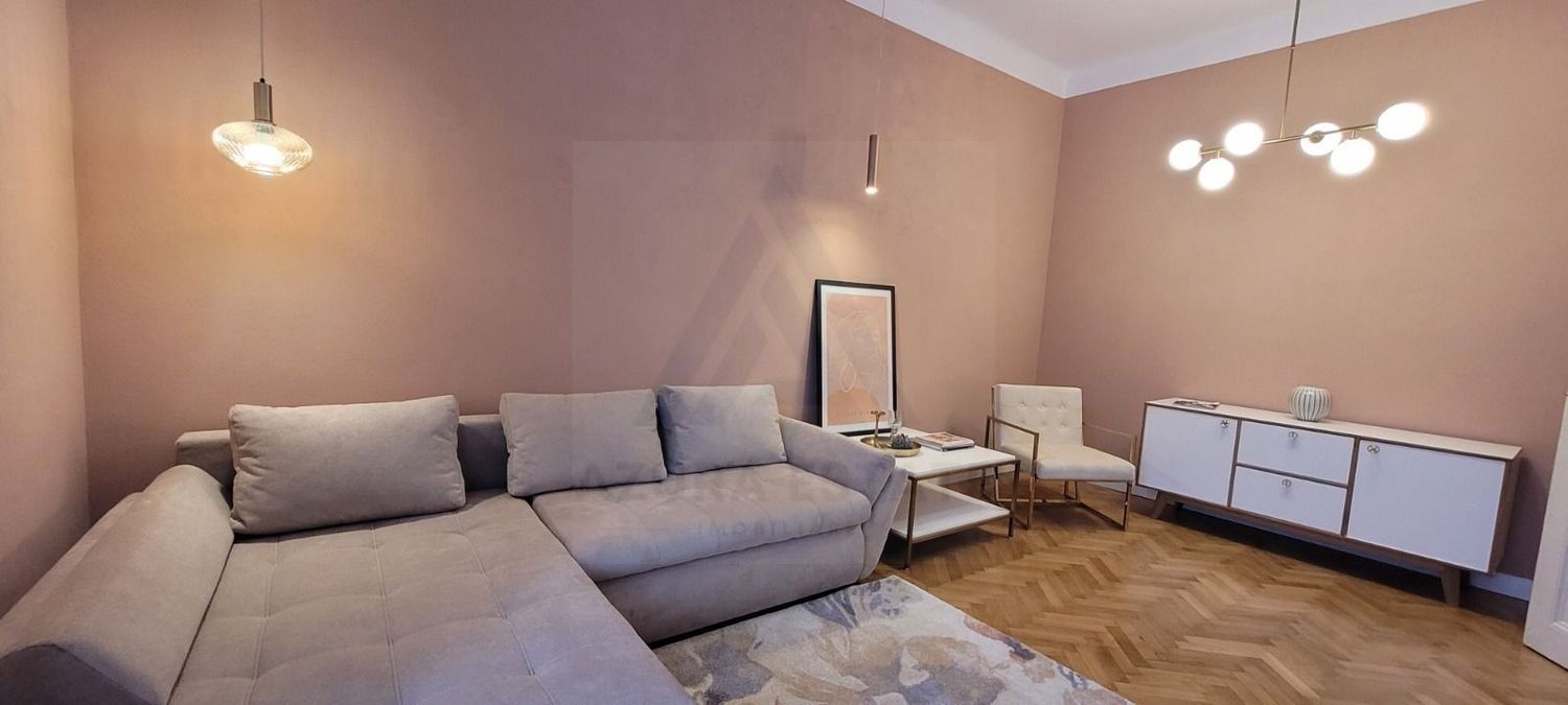 Apartament 2 camere 72 mp utili parter inalt parcare Centrul Istoric - foto 2
