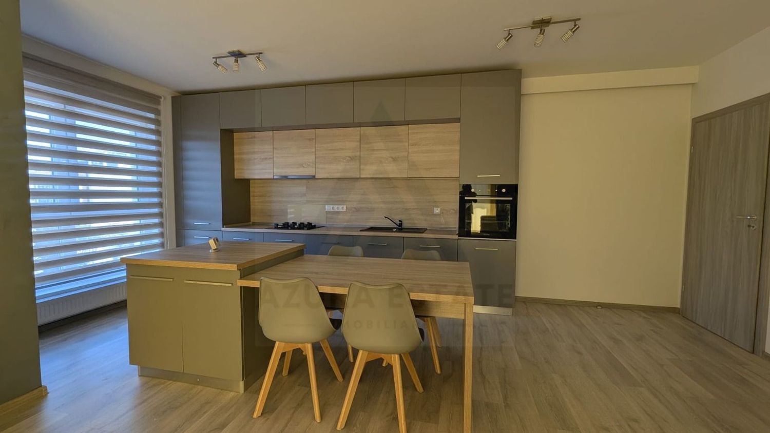 Apartament premium 80 mp utili balcon parcare subterana C. Dumbravii - foto 3