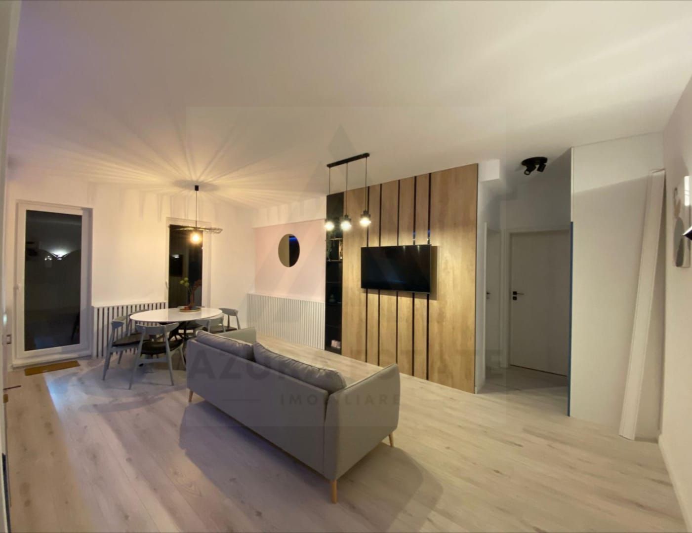 Apartament modern 3 camere balcon 5 mp utili si parcare zona Centrala - foto 2 Apartament modern 3 camere balcon 5 mp utili si parcare zona Centrala - foto 2