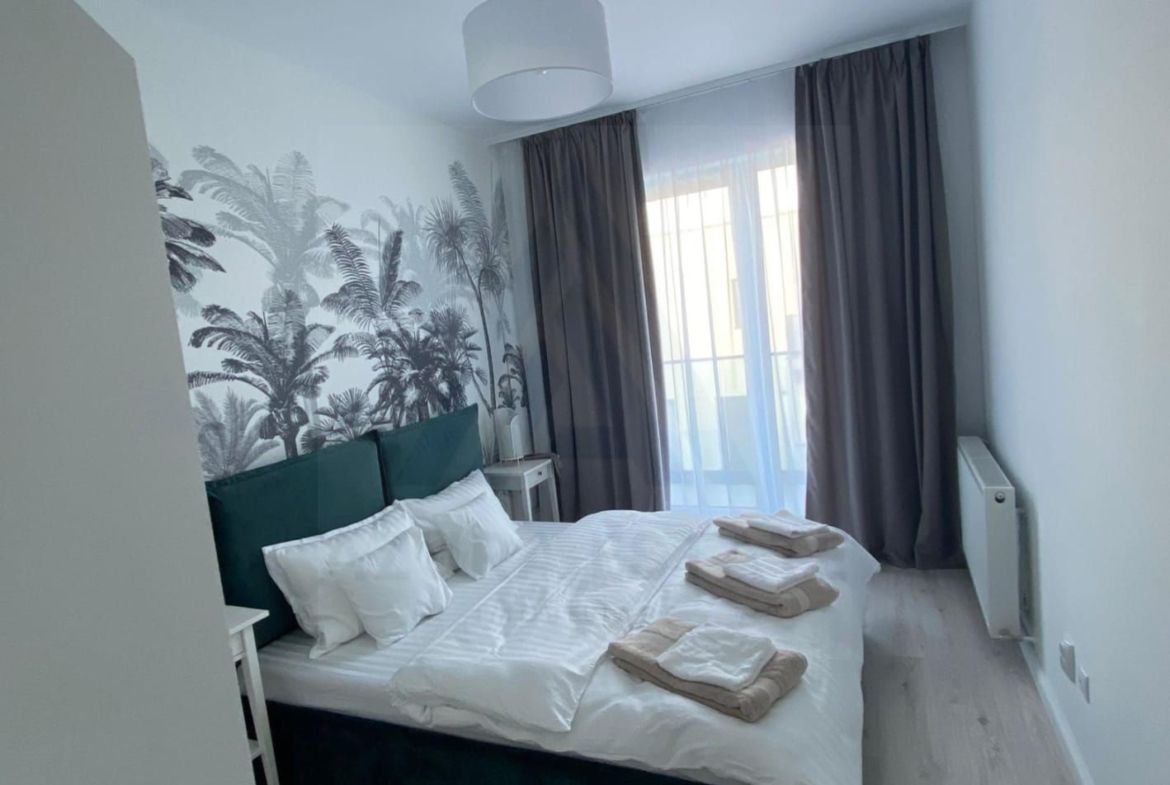 Apartament modern 3 camere balcon 5 mp utili si parcare zona Centrala - foto 8