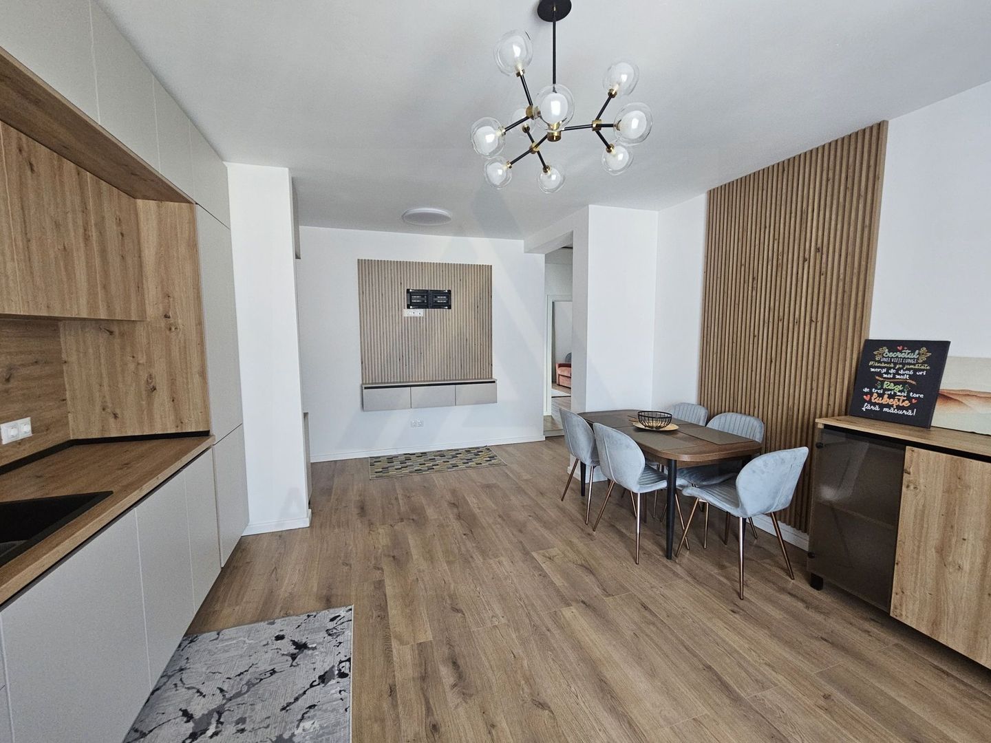 Apartament Nou 3 Camere   Parcare Inclusă zona Doamna Stanca - foto 2