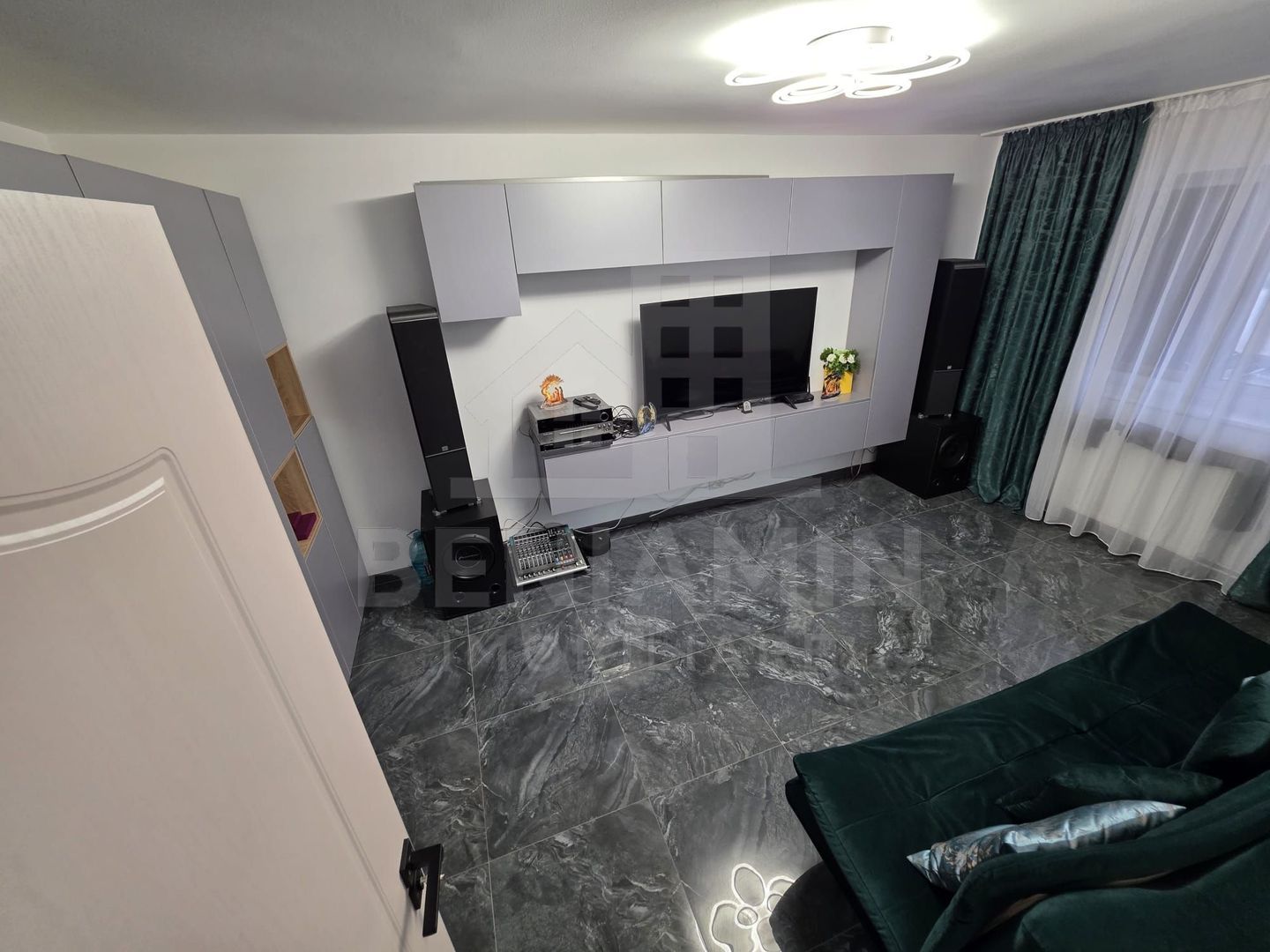 Apartament 2 camere decomandat 52mp Brazda, centrala proprie - foto 3