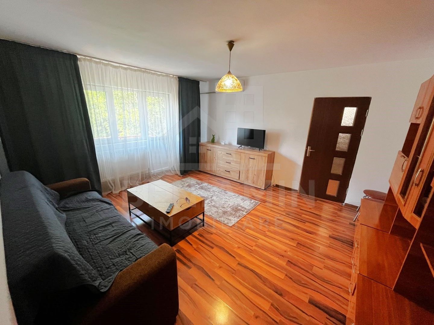 3 Camere-Etaj 2-Mobilat-Utilat-65mp-Centrala Termica-Brazda Lui Novac - Imagine principala