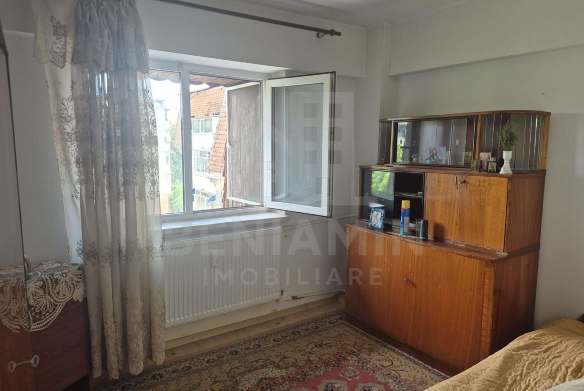 3 camere Sarari 75mp Piata din Valea Rosie 2bai bilateral teava gaze - foto 2