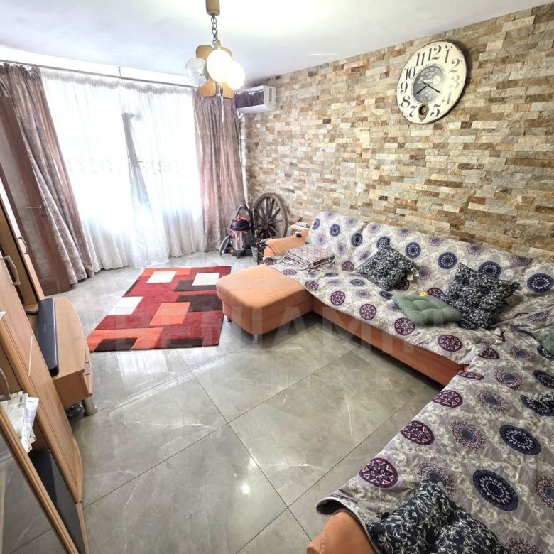 2 Camere 50mp Rovine an1985 etaj2 AC teava de gaze - Imagine principala