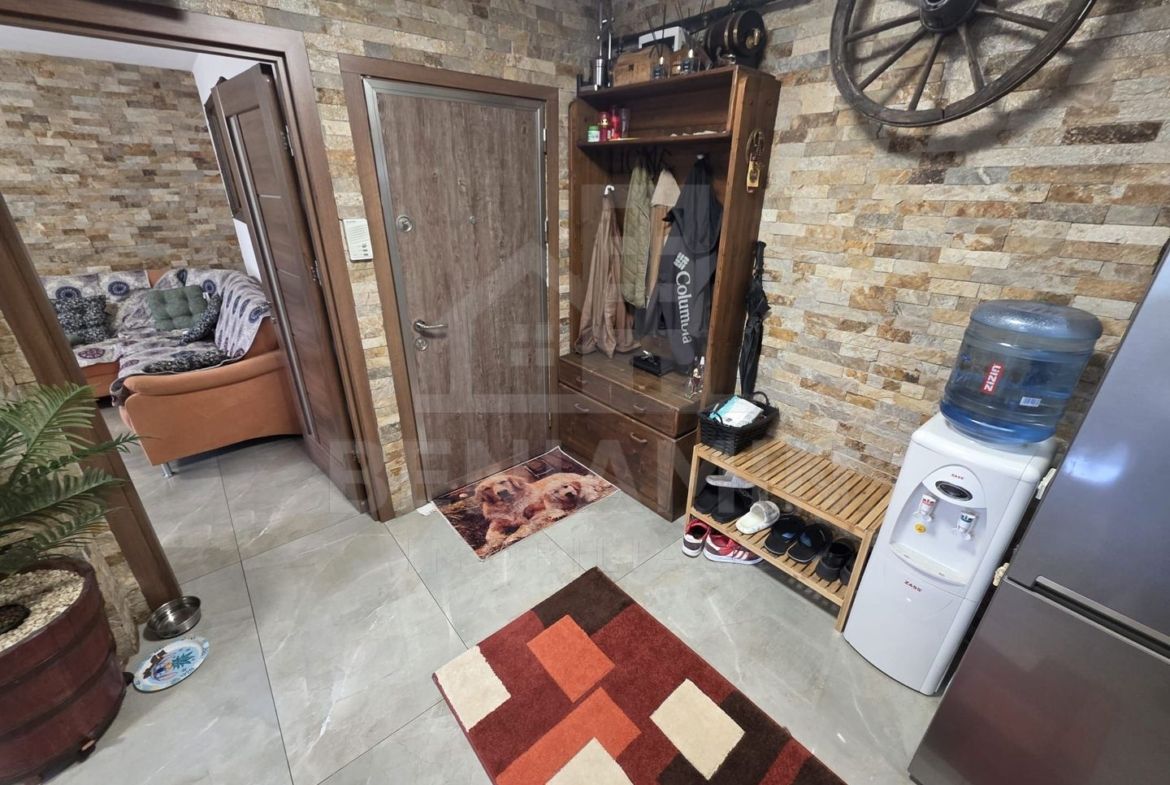 2 Camere 50mp Rovine an1985 etaj2 AC teava de gaze - foto 7