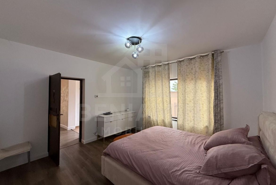Casa-P+1-Piscina-Garaj-248mp totali-Foisor-Toate utilitatile-Libera - foto 8
