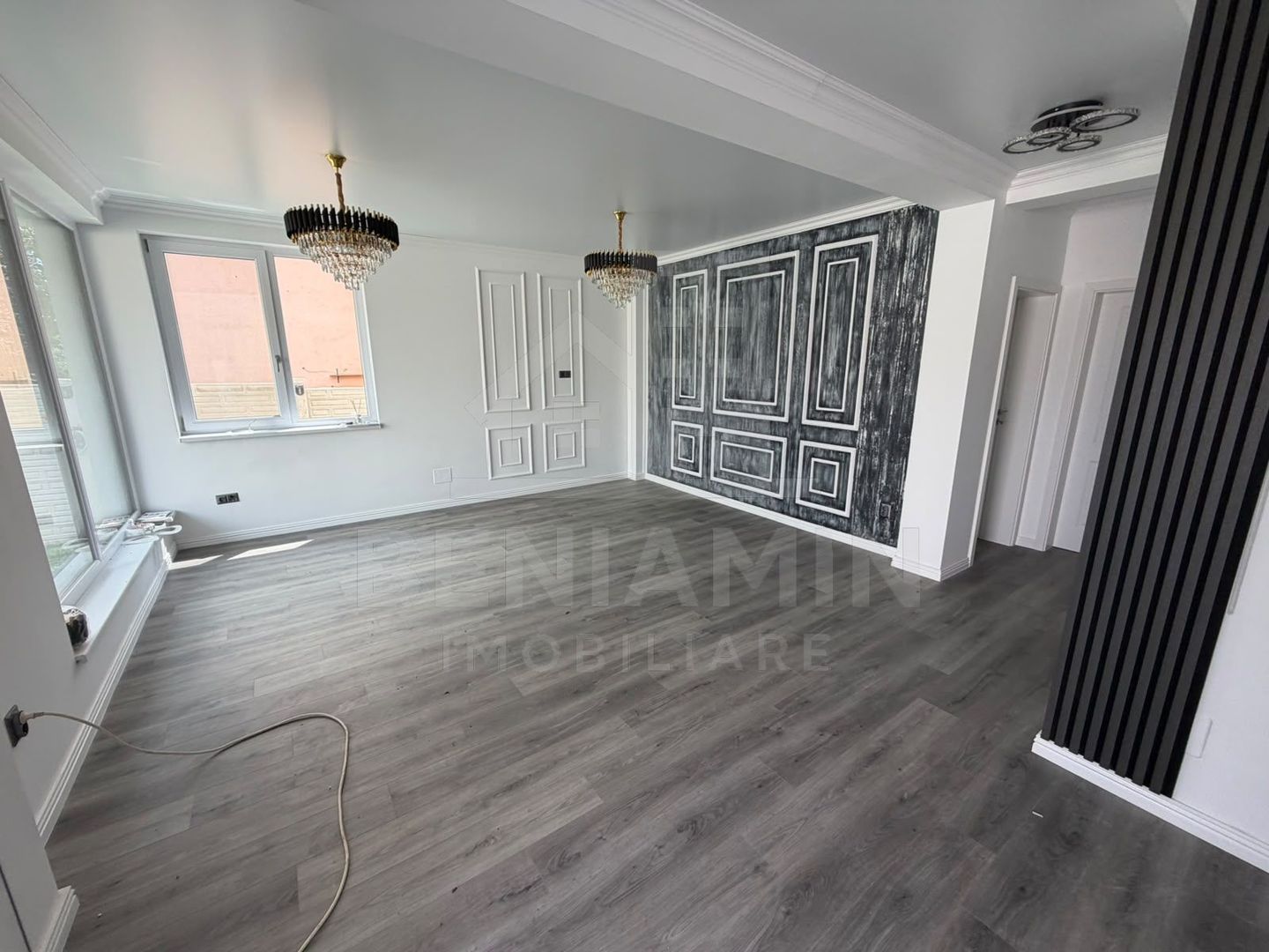 Casa 3 dormitoare-3 bai-Bariera Valcii-Moderna-toate utilitatile - Imagine principala