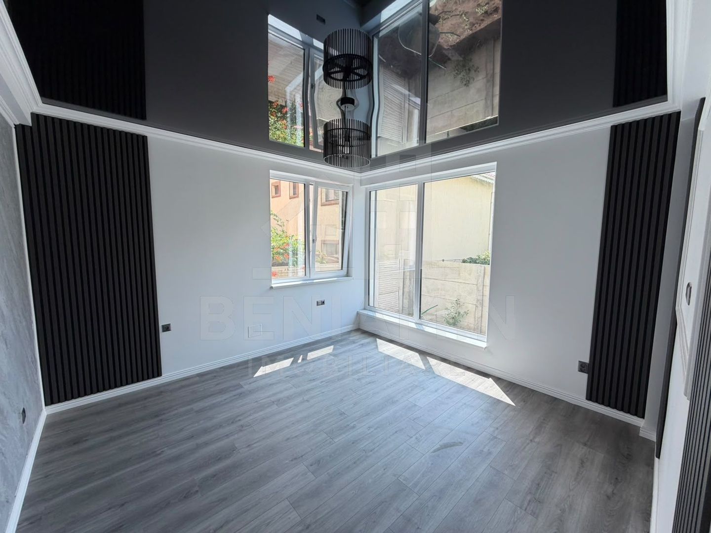 Casa 3 dormitoare-3 bai-Bariera Valcii-Moderna-toate utilitatile - foto 3