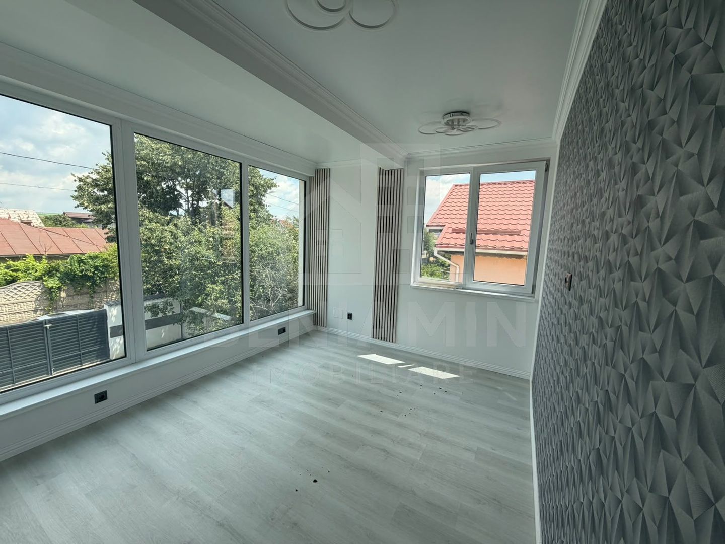 Casa 3 dormitoare-3 bai-Bariera Valcii-Moderna-toate utilitatile - foto 7