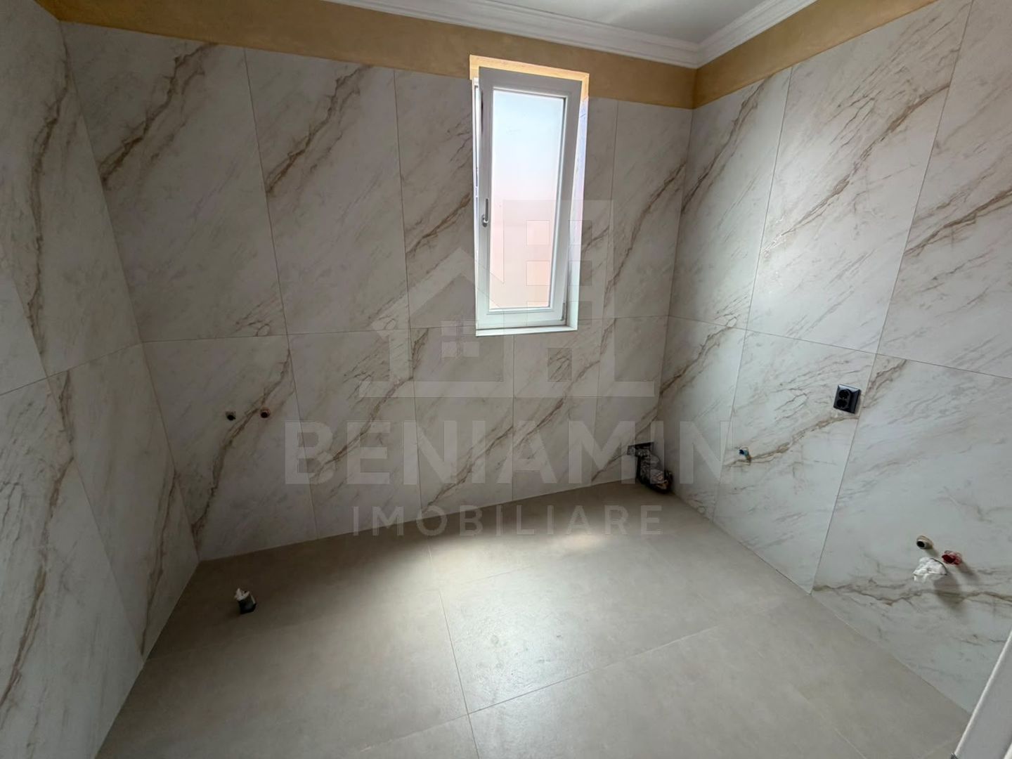 Casa 3 dormitoare-3 bai-Bariera Valcii-Moderna-toate utilitatile - foto 8