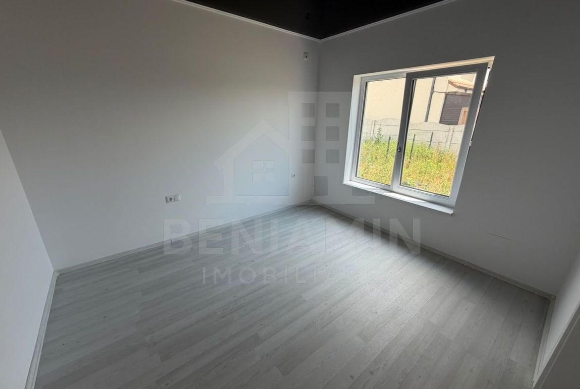 Casa-3 Dormitore-3 bai-Teren 300mp-Damila str Ficusului-La cheie - foto 7