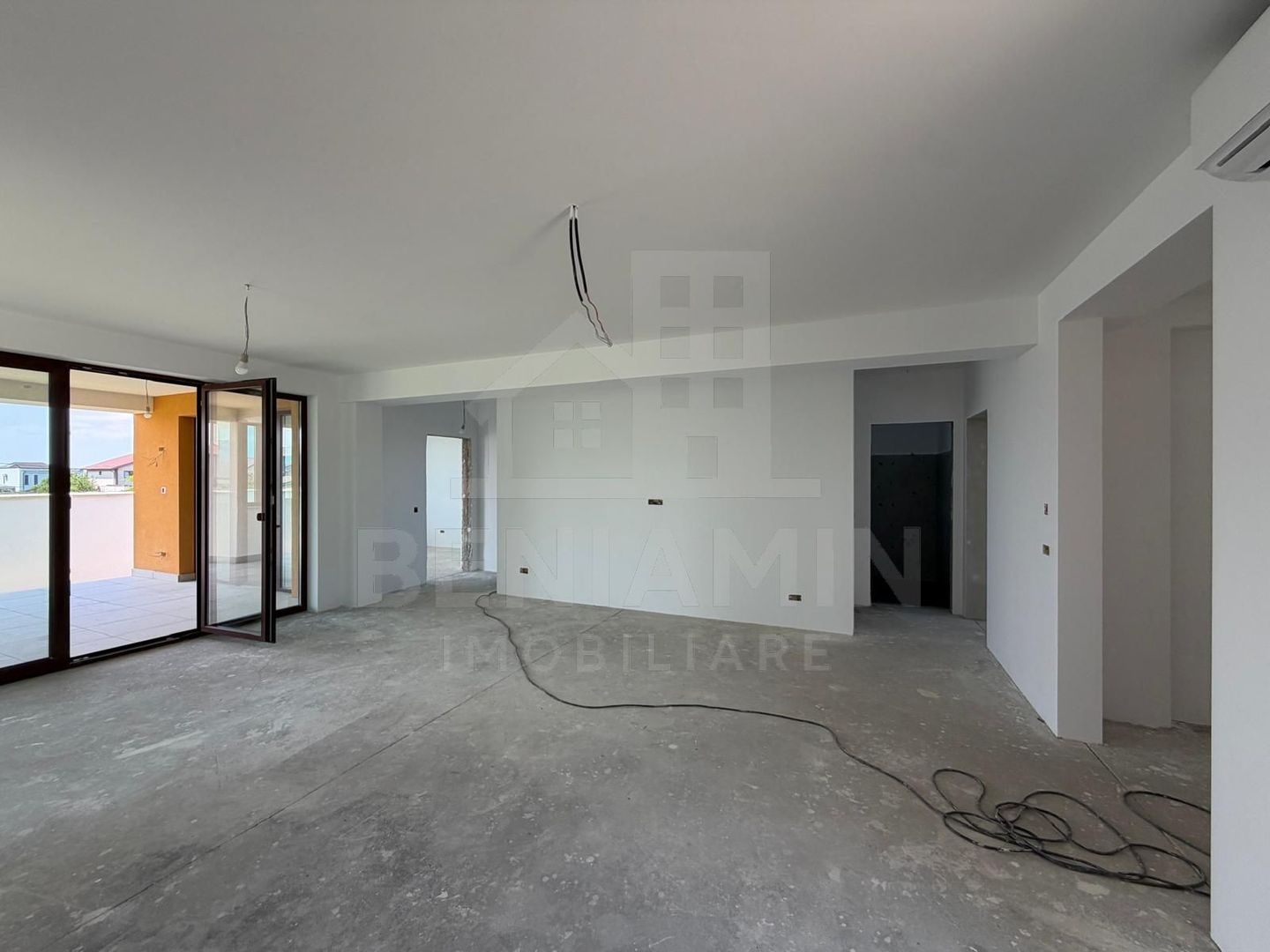 Vila Premium-4 Dormitoare-4 Bai-teren 500mp-Toate utilitatile-Ford - foto 7