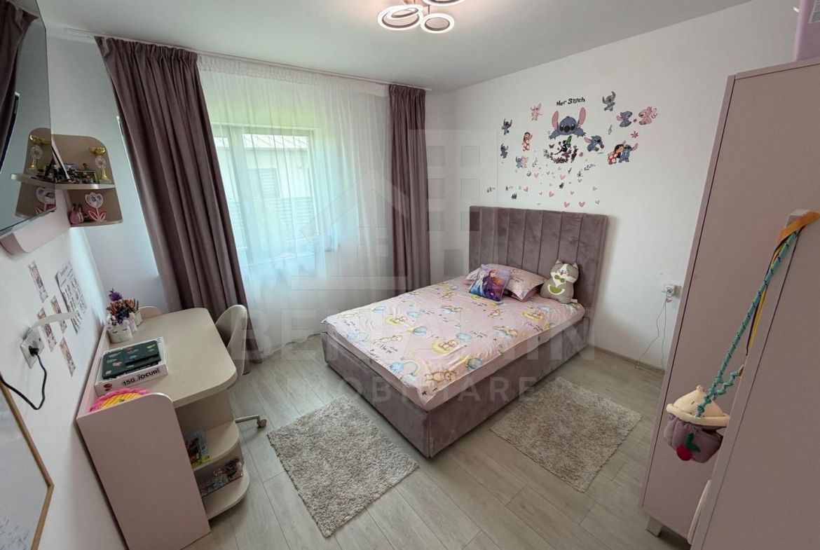 Casa-3 Dormitoare-2 Bai-Teren 400mp-Aeroport-Mobilata-Utilata-Moderna - foto 4