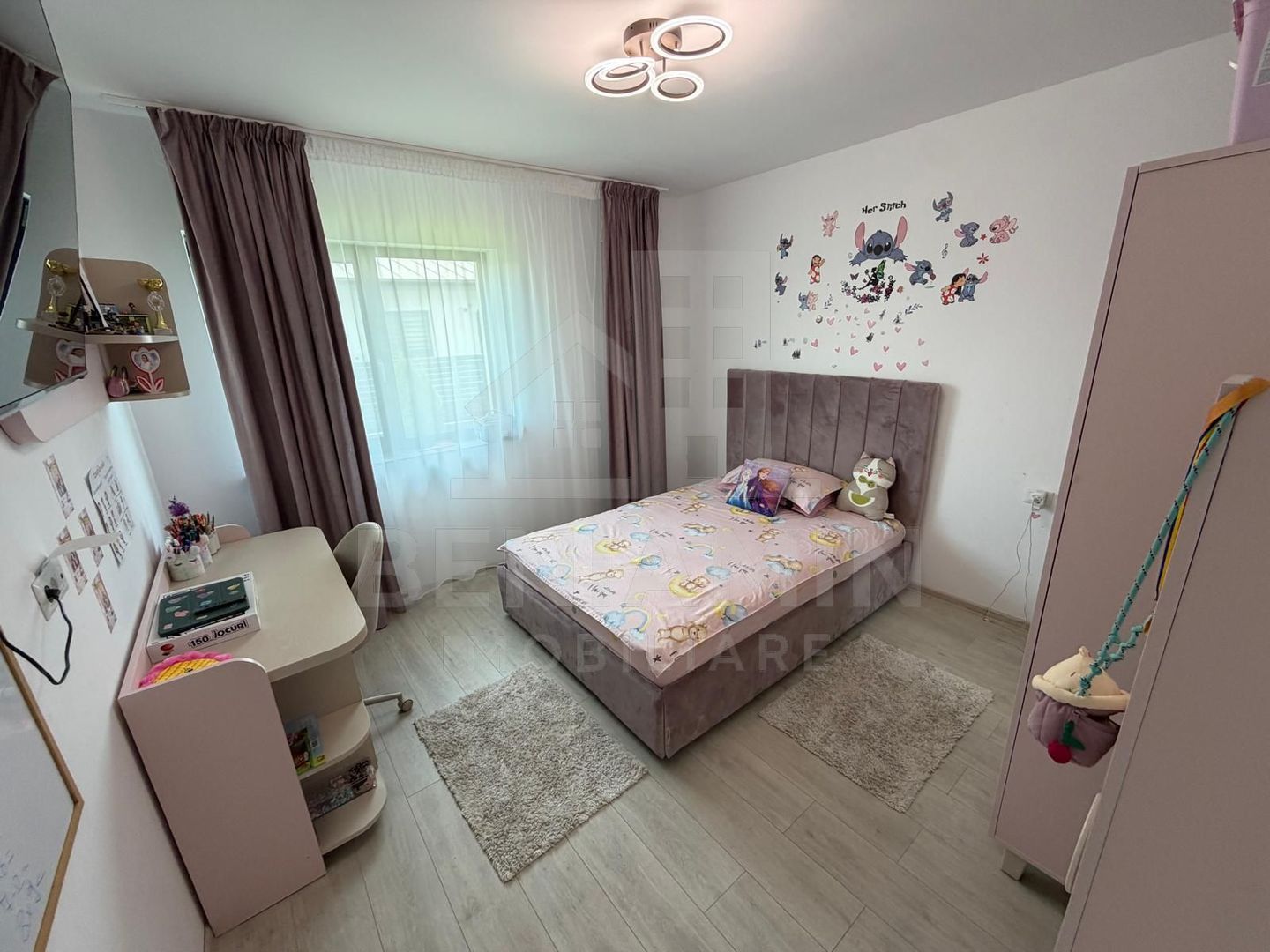 Casa-3 Dormitoare-2 Bai-Teren 400mp-Aeroport-Mobilata-Utilata-Moderna - foto 4