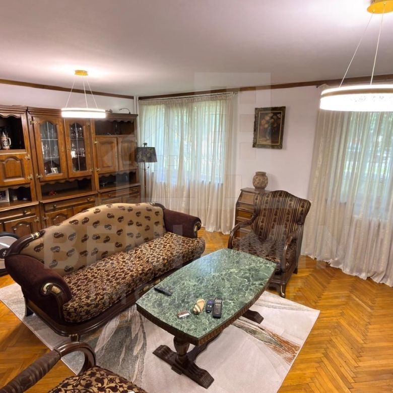 Apartament 3 camere Calea Bucuresti parter mobilat si utilat 56mp - Imagine principala