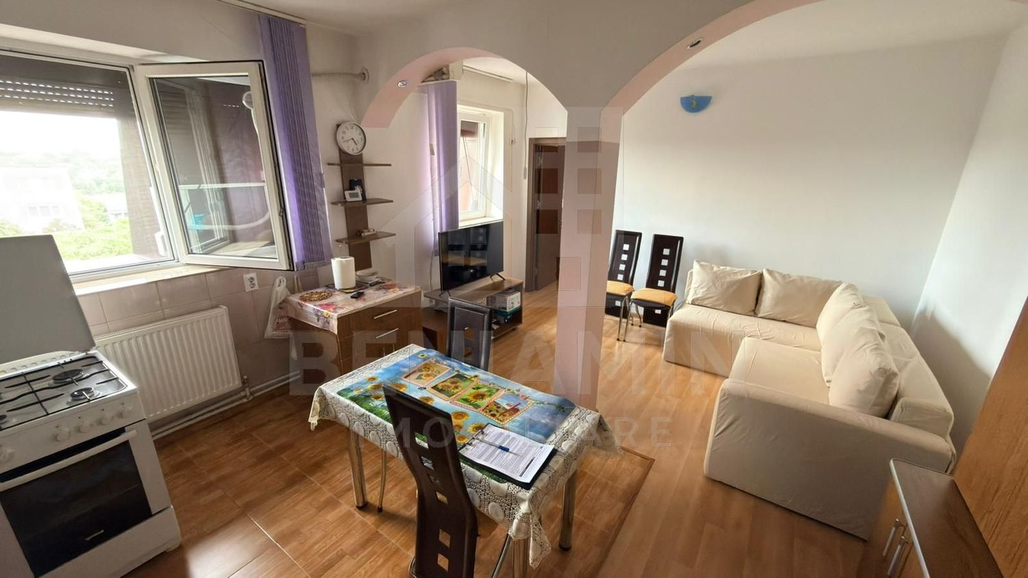 2 camere - 44mp - modern - mobilat - utilat - centrala - Craiovita - Imagine principala
