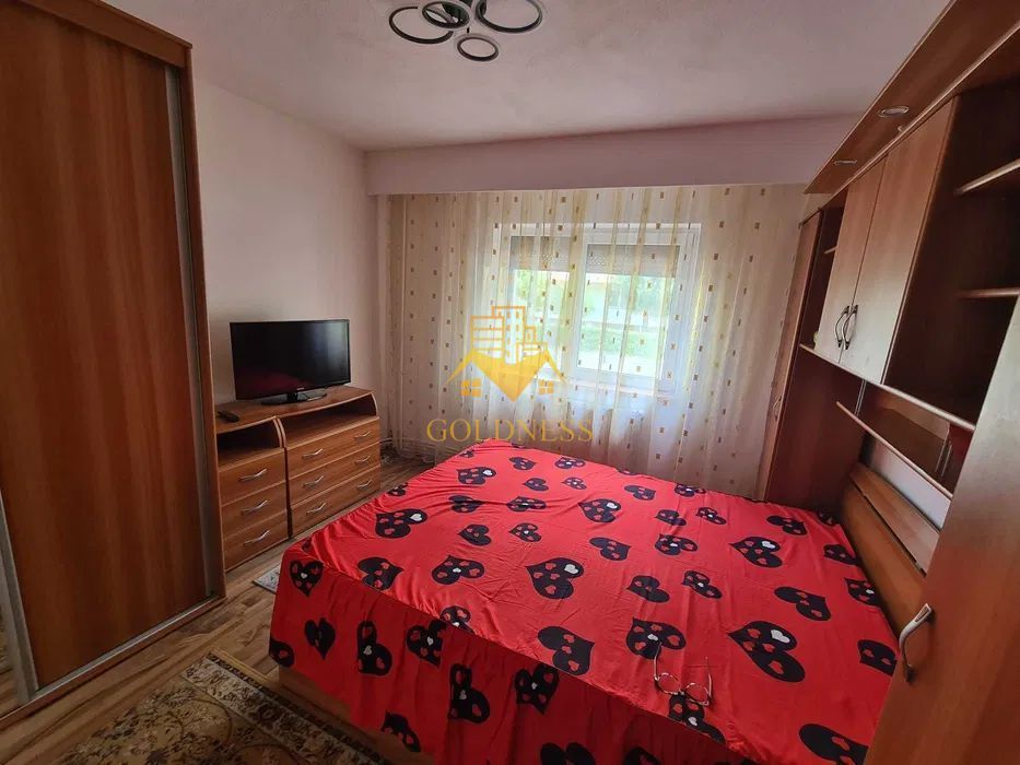 3 Camere decomandate,Parcare, Intre lacuri, FSEGA, Iulius Mall,Dunarii - Imagine principala